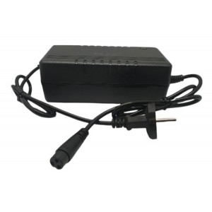Carregador 54.6V (48V) 2A GX16