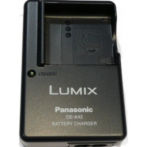 Cargador de Baterías PANASONIC