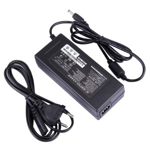 Carregador Compativel TV/PORTATIL 12V 5A 5.5mm x 2.1mm﻿