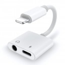 Adaptador fêmea 3.5mm para lightning com função de carga Branco